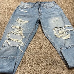 Aeropostale Women’s Mom Jeans Distressed Blue Jeans Size 6